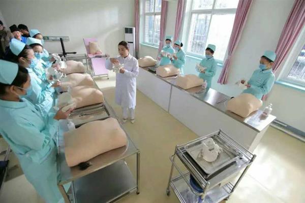 石家莊北方醫學中等專業學校有優惠政策嗎？畢業好就業嗎？